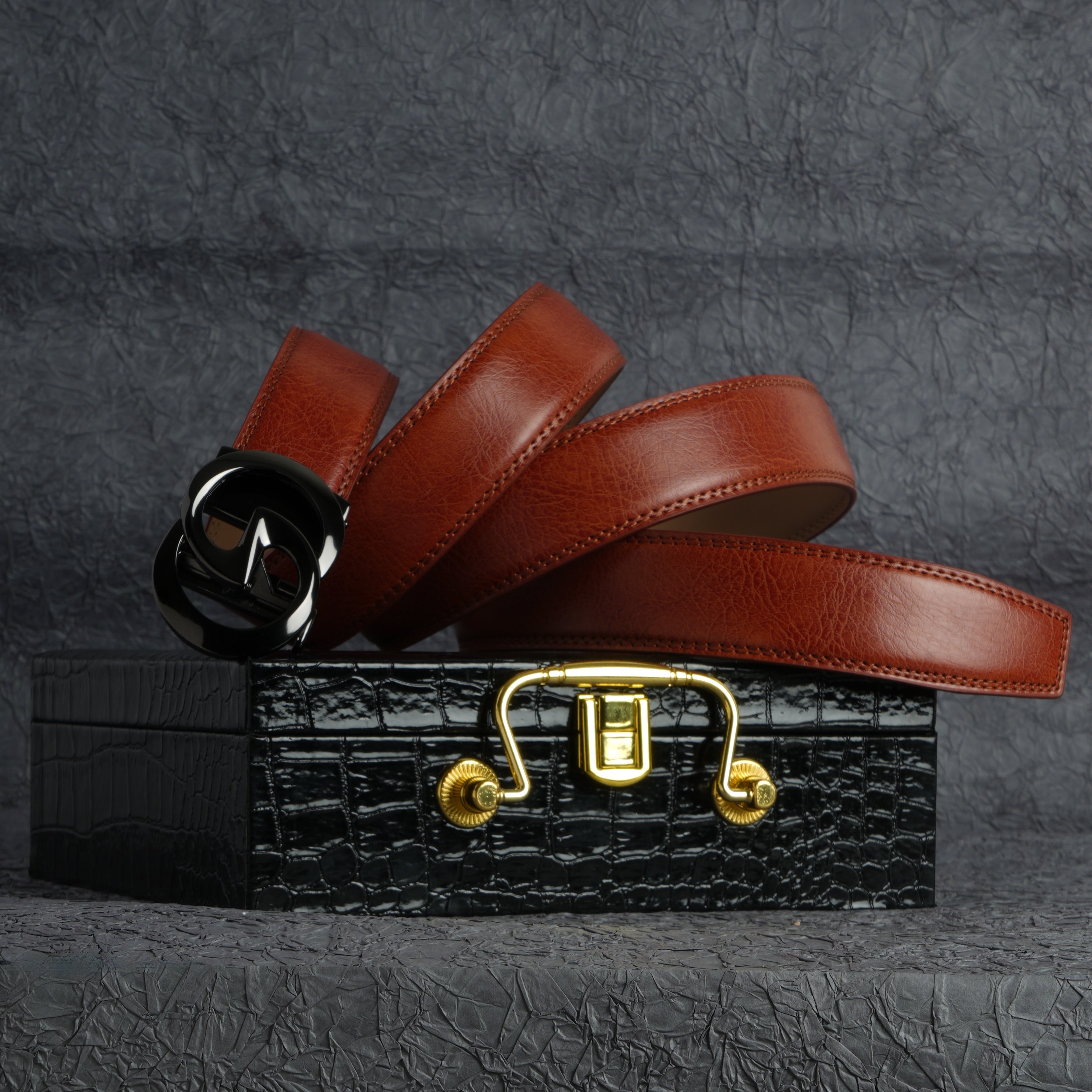 VEGETABLE TANNED 100% LEATHER BELT WITH CLASSIC BUCKLE alt