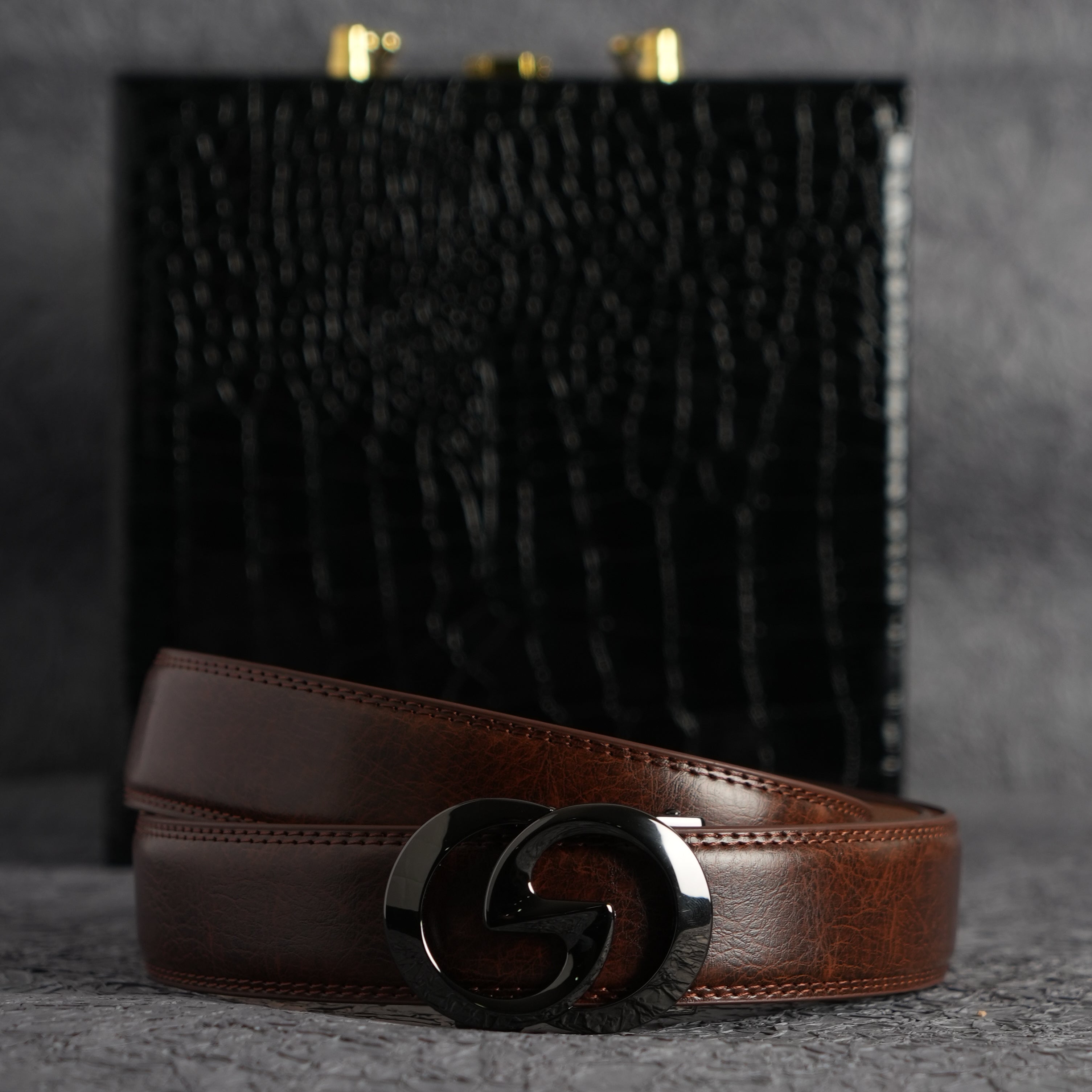 VEGETABLE TANNED 100% LEATHER BELT WITH CLASSIC BUCKLE