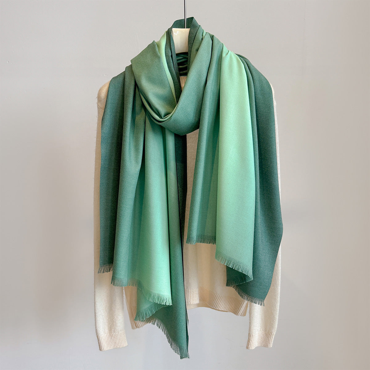 GREEN