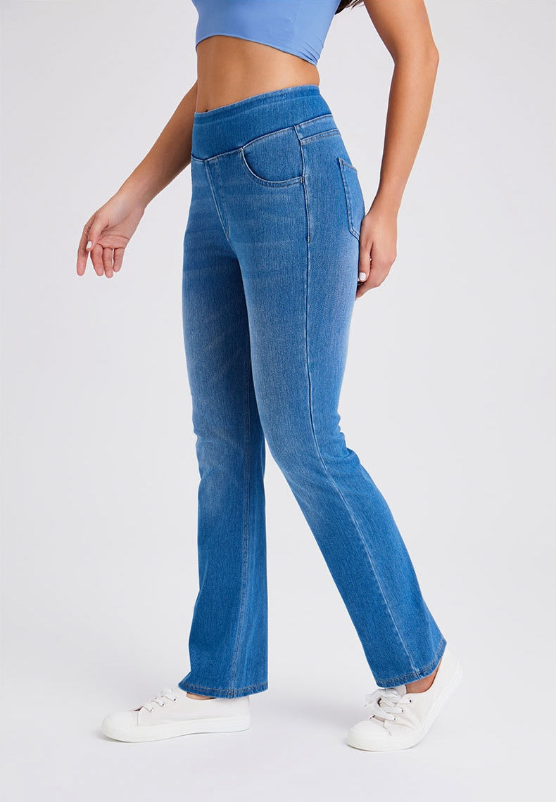MetroFlex Skinny Denim in Medium Blue alt