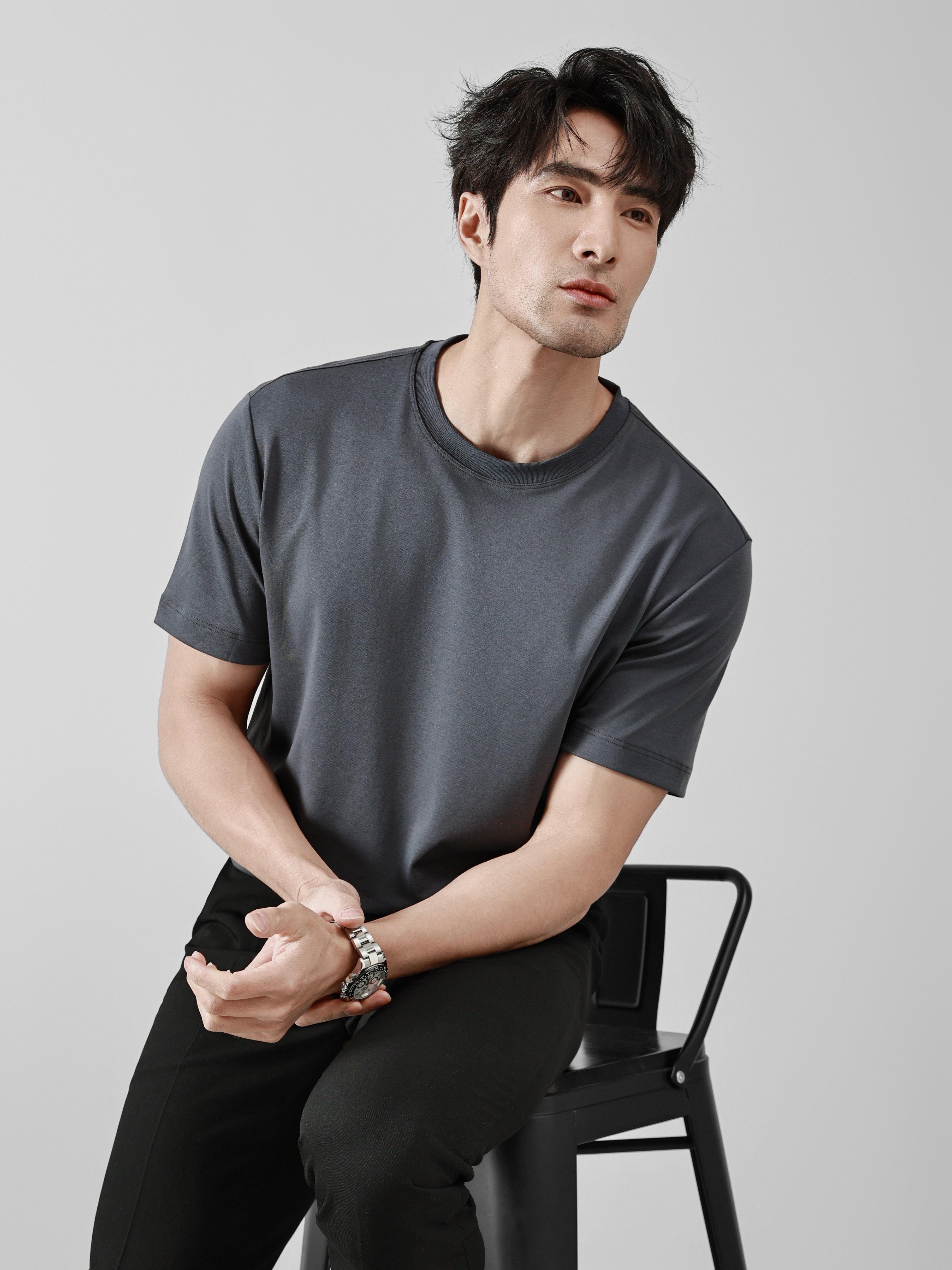 CLASSIC CREW NECK - METEOR GREY alt