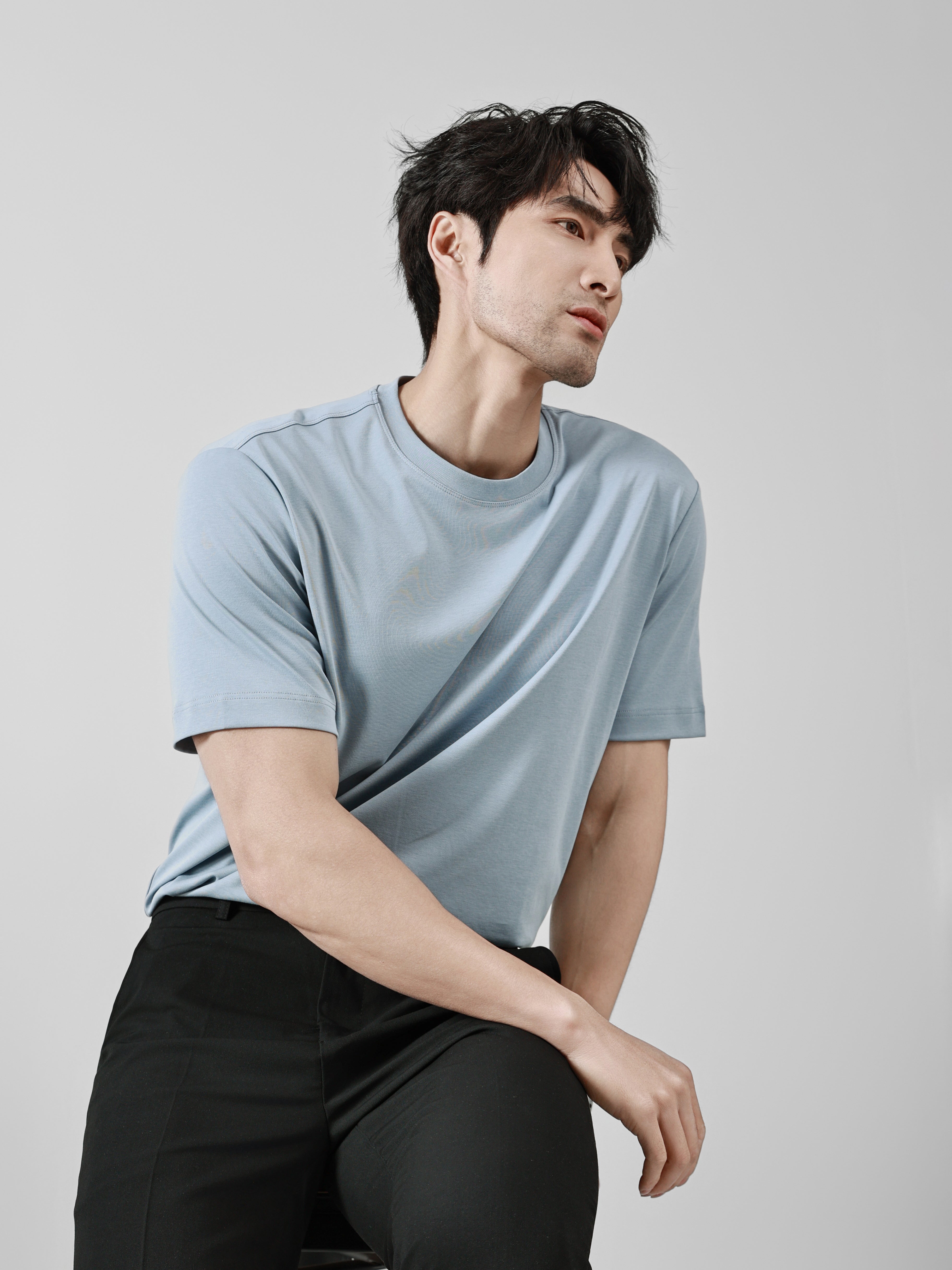 CLASSIC CREW NECK - LAKE BLUE