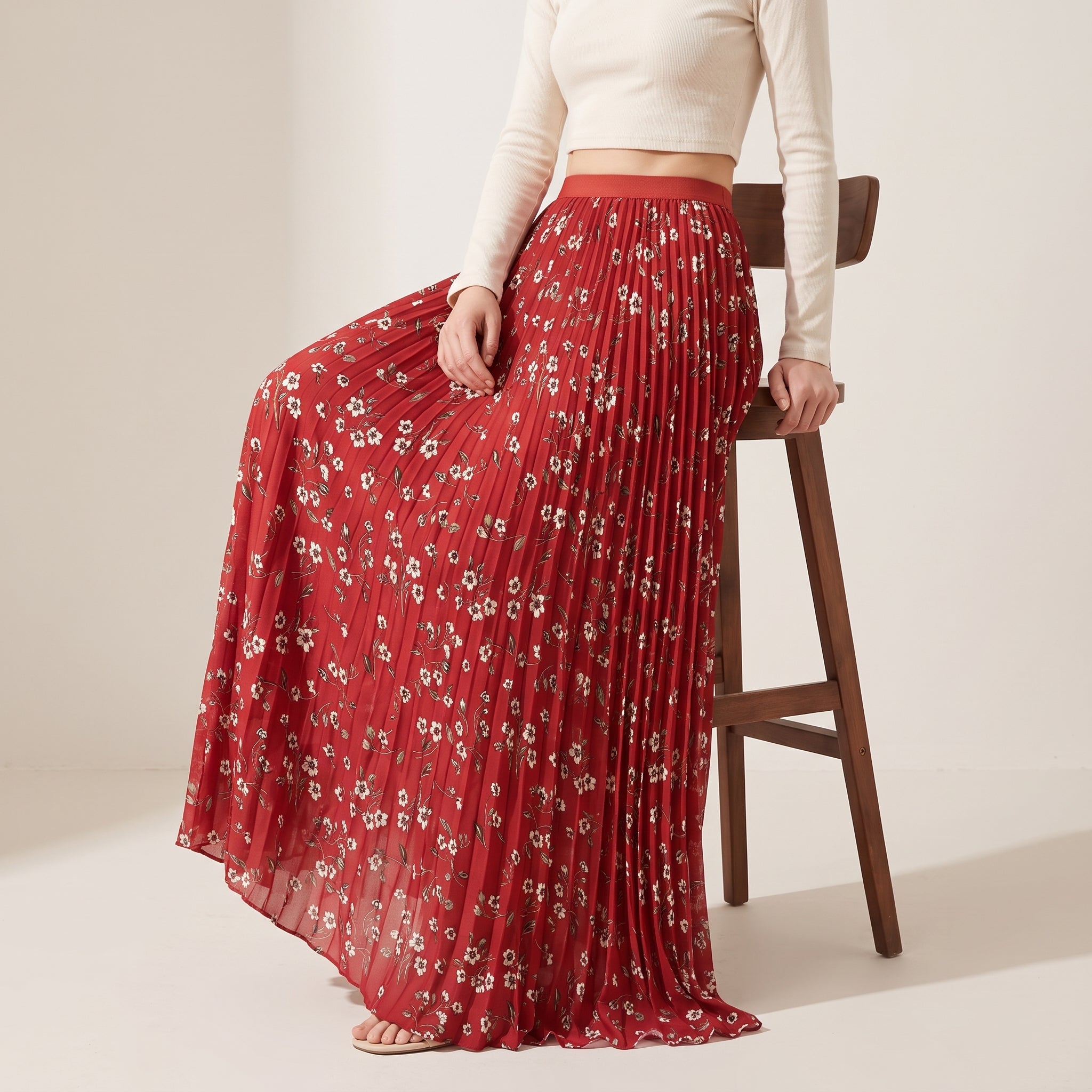 Pleated Floral Chiffon Skirt  - RED