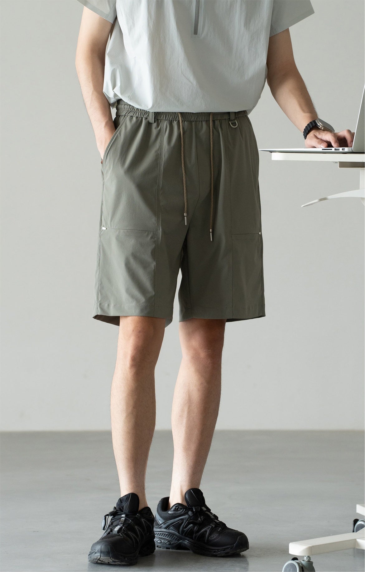Old Money Cool-Touch Relaxed Elastic Waist Shorts - SAGEGREEN alt