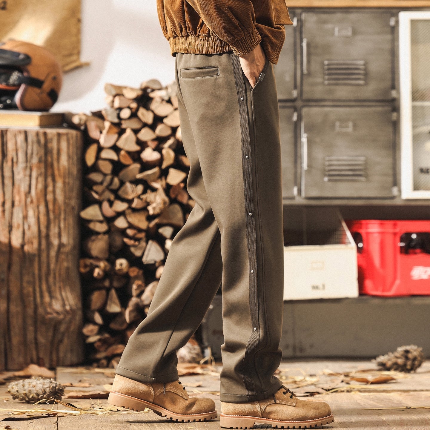 Snap-Side Button Sweat Pants