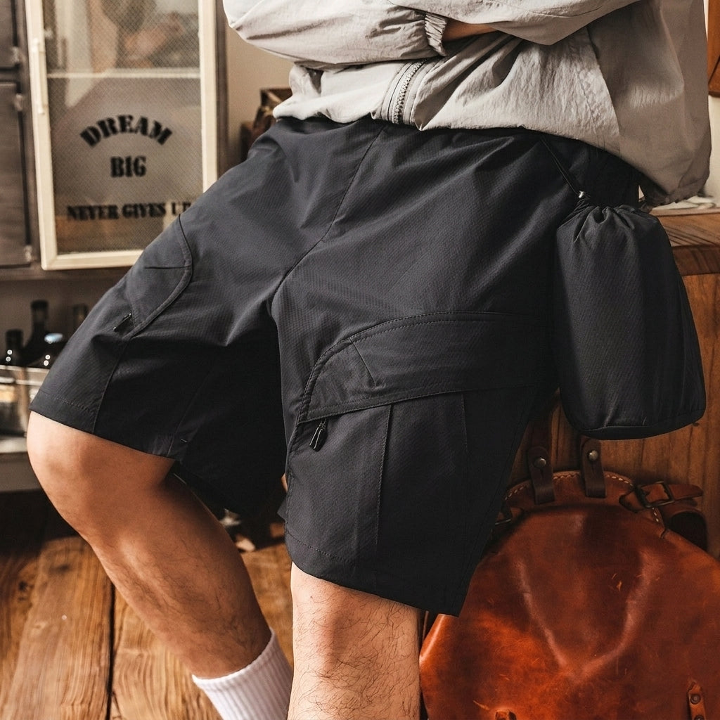 Quick Drying Outdoor Cargo Shorts in Black