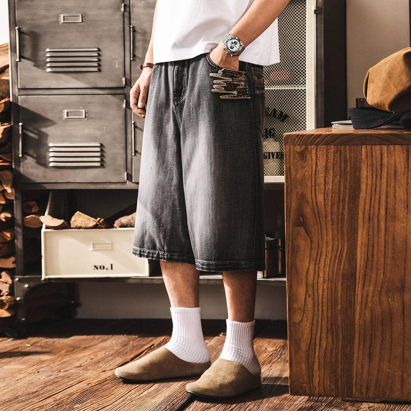 Distressed Black Wash Denim Culotte - Below Knee Baggy Jorts alt